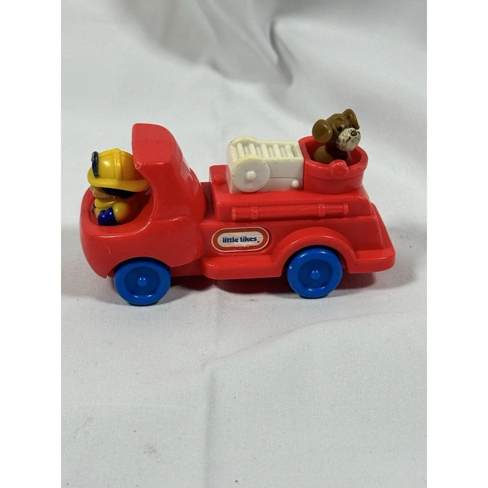 Burger King Meal Toy Little‎ Tikes Fire Engine Dog Spins When Truck Rolls 2004